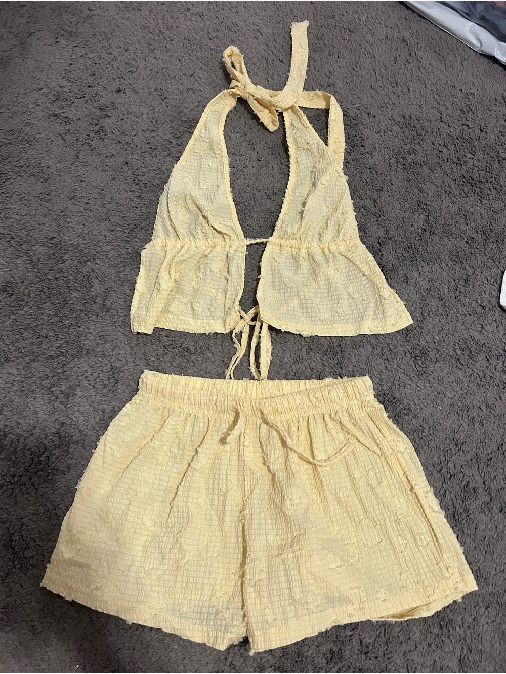 Textured Yellow Halter Two-Piece Lounge Set